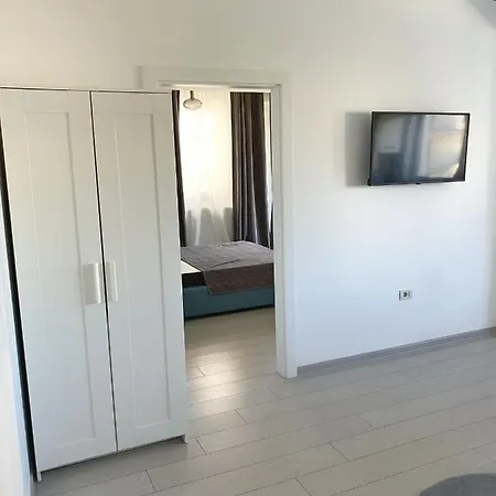 Onix - D9 Apartman 3*