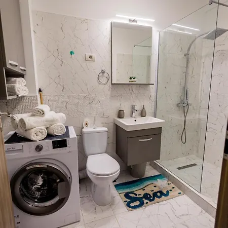 Onix - D9 Apartman 3*